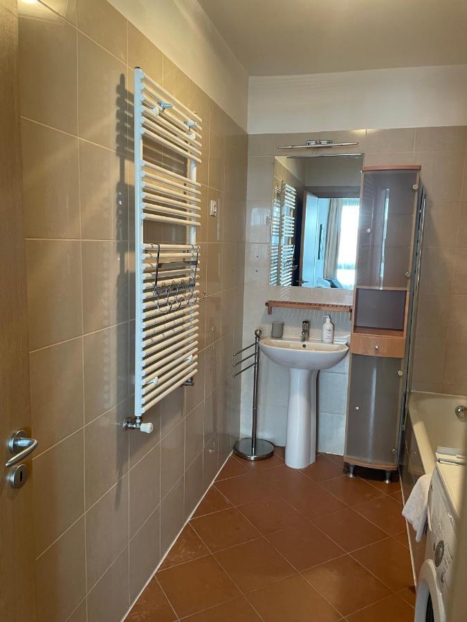 Bda H10 Apartament *