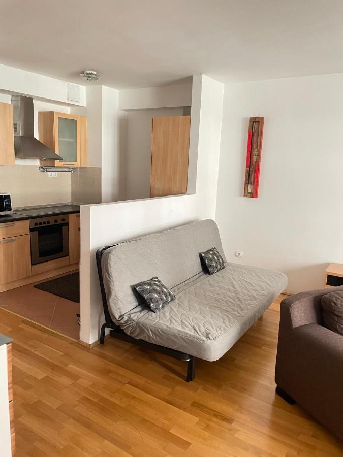 Apartament Bda H10